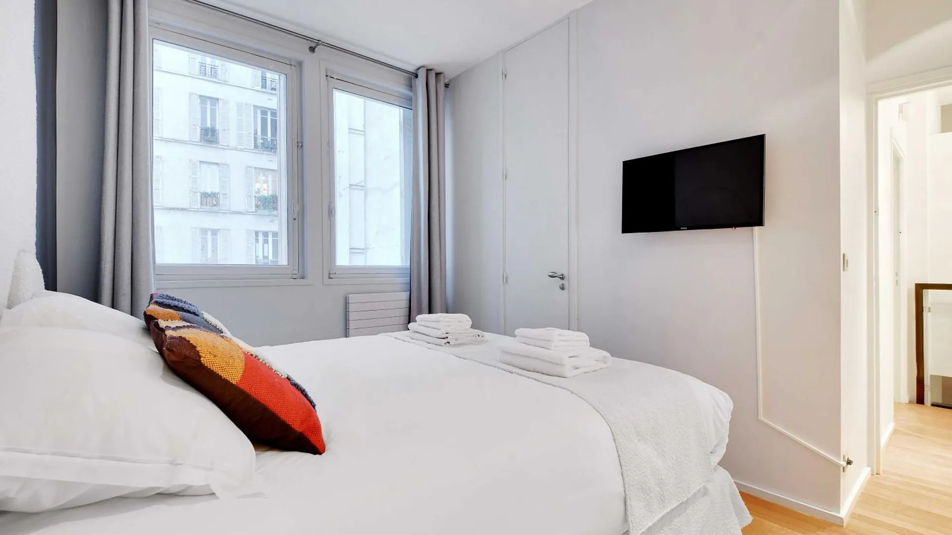 Holiday home Fabulous House - A Gem In Chic Western Paris